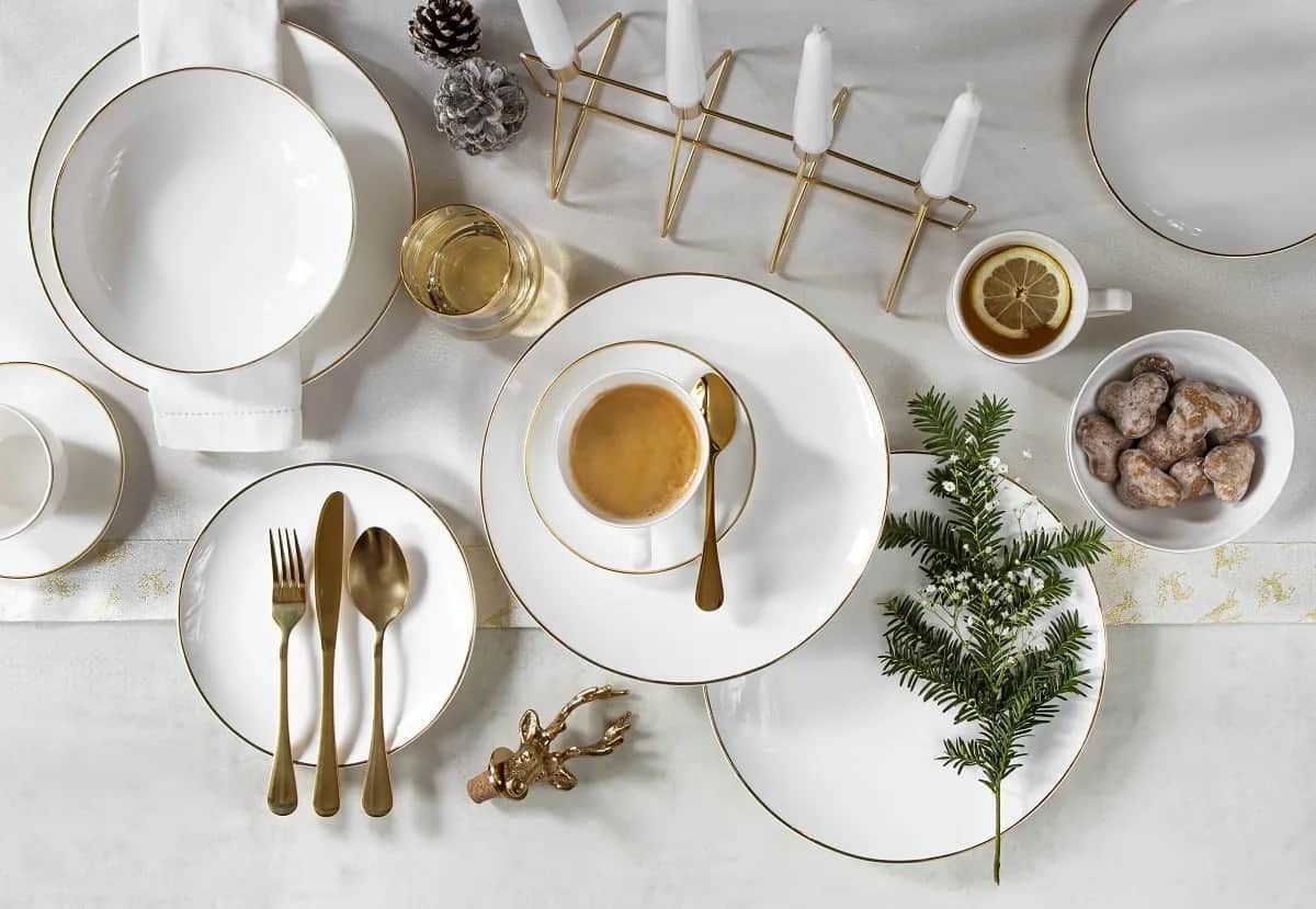 Jak nakryć stół na wigilię, aby zachwycić gości i podkreślić tradycję