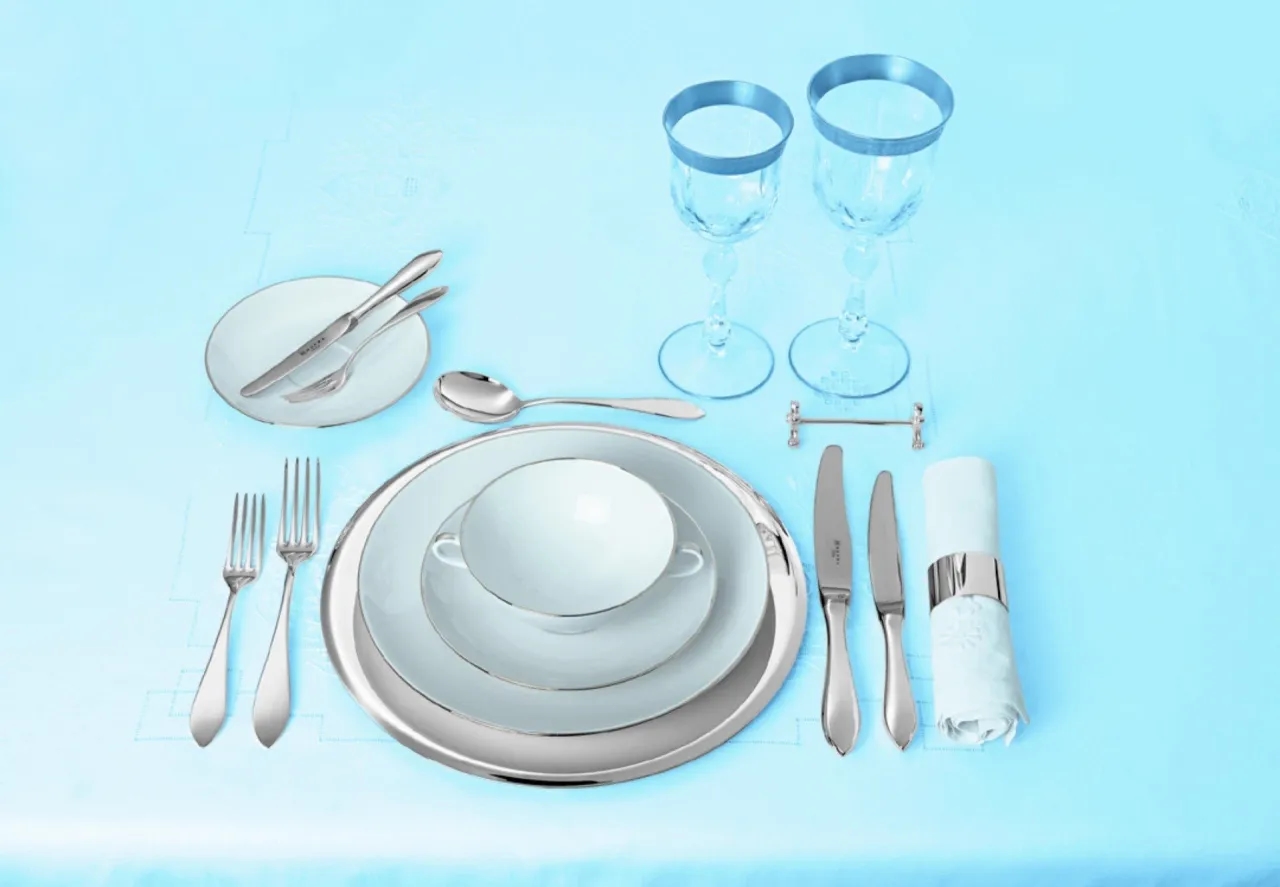 Jak nakryć do stołu: 7 błędów, które mogą zepsuć przyjęcie